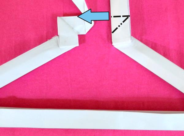 Make Origami clothes hangers Make Origami clothes hangers