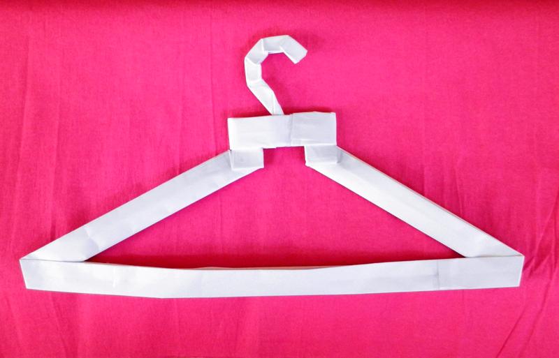Origami clothes hanger Origami clothes hanger