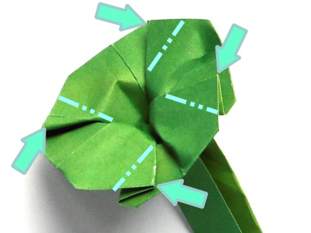 Fold Origami Clovers