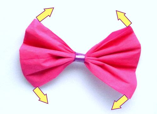 Make a crepe paper bow Make a crepe paper bow