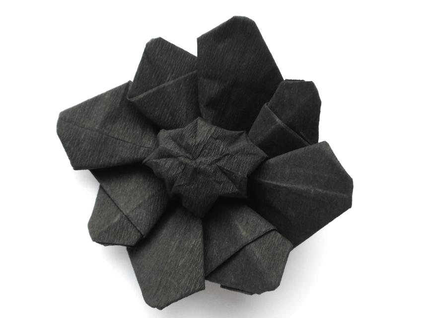 Zwarte Origami Bloem