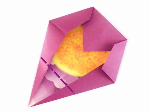 Folding an Origami Crocus flower Folding an Origami Crocus flower
