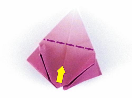 Folding an Origami Crocus flower Folding an Origami Crocus flower