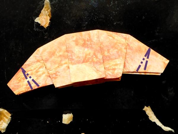 Origami croissant maken