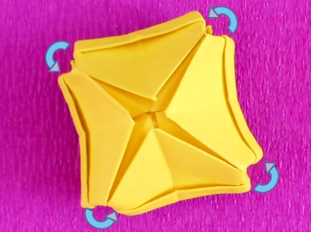 Origami kroontje vouwen