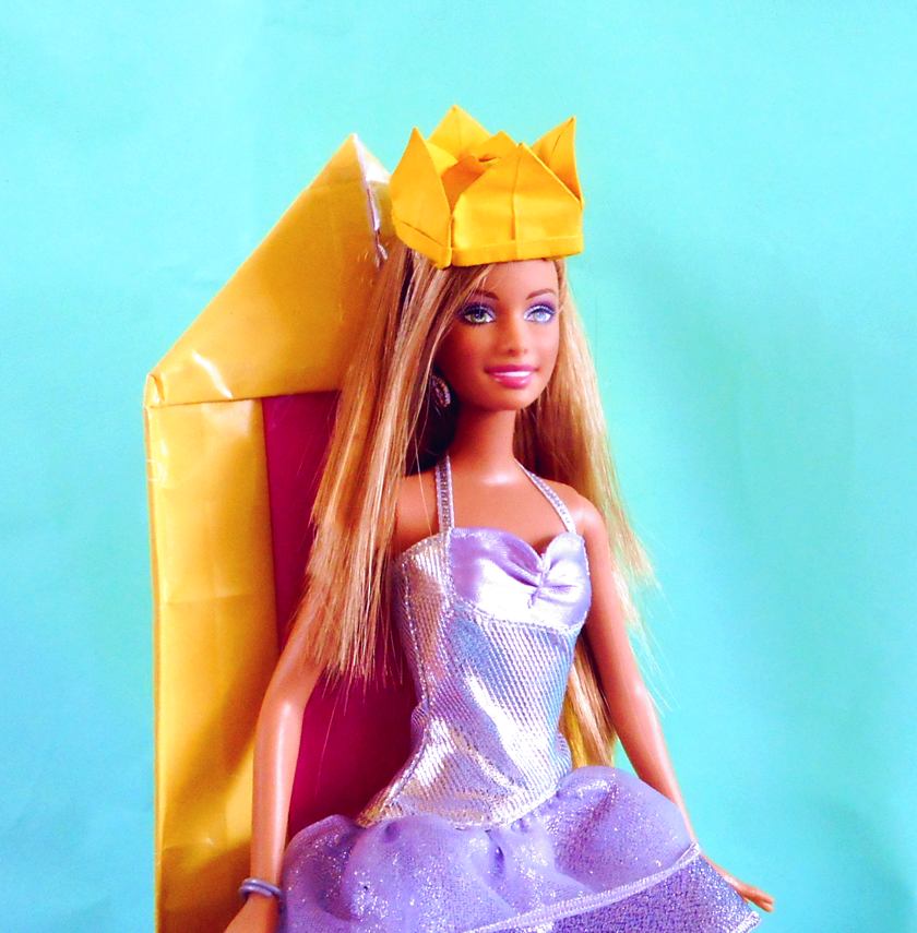 Queen doll Queen doll