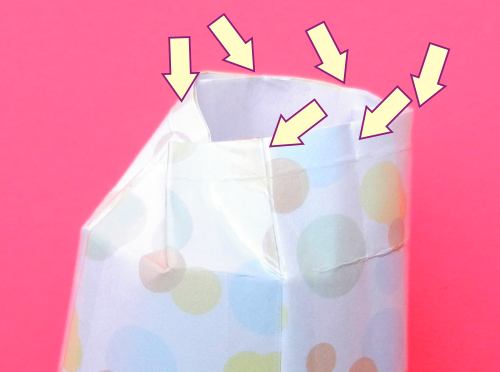 Een beker van papier maken Een beker van papier maken