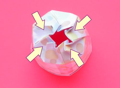 Een beker van papier maken Een beker van papier maken