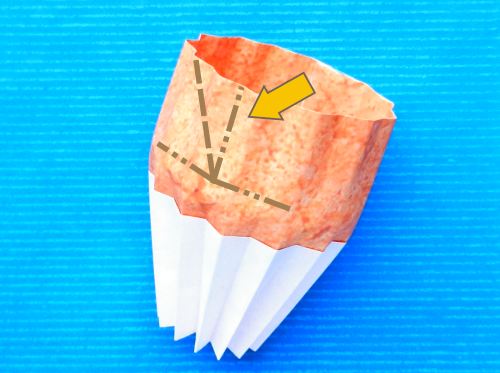 Make paper Origami cupcakes