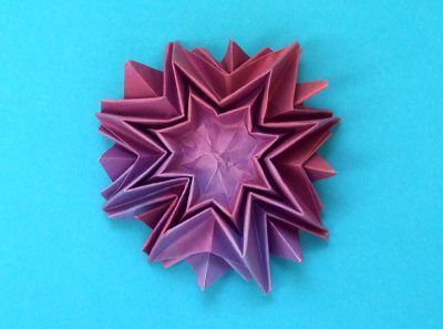 Origami Dahlia Bloem vouwen