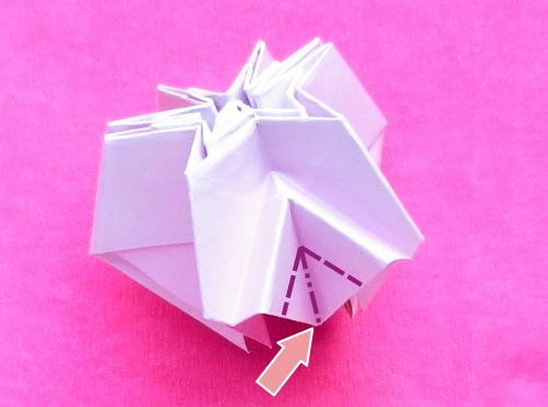 Make Origami Dahlia flowers Make Origami Dahlia flowers