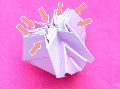 Make Origami Dahlia flowers Make Origami Dahlia flowers