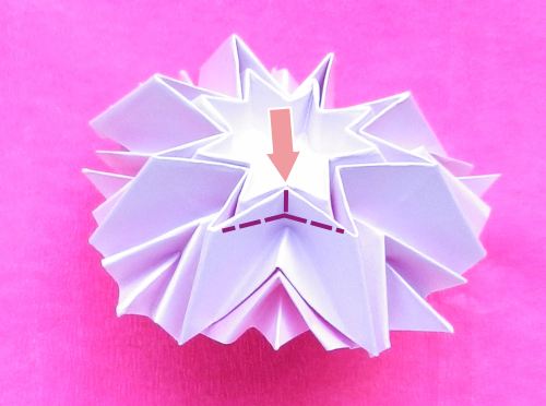 Make Origami Dahlia flowers Make Origami Dahlia flowers