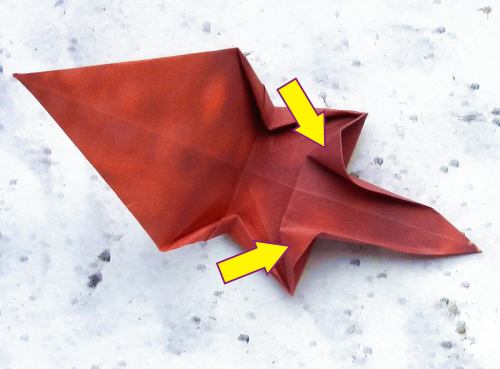 Een Origami draak vouwen Een Origami draak vouwen