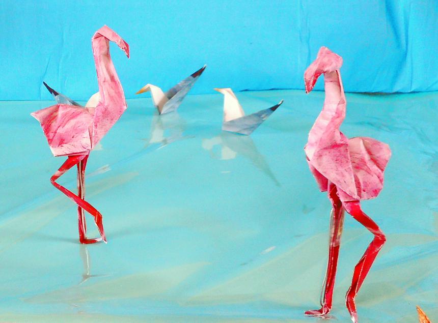 Origami Flamingo's