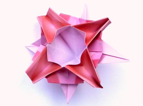 Make an Origami Flower Ball Tree