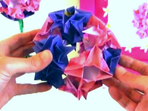 Make an Origami Flower Ball Tree