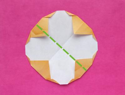 uitleg om een gelukskoekje van papier te maken uitleg om een gelukskoekje van papier te maken