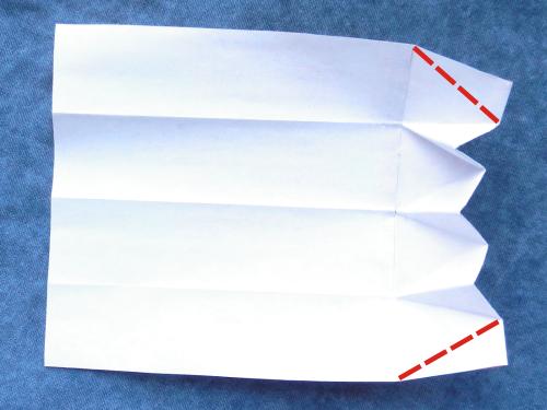 Vossenstaart van papier knutselen Vossenstaart van papier knutselen