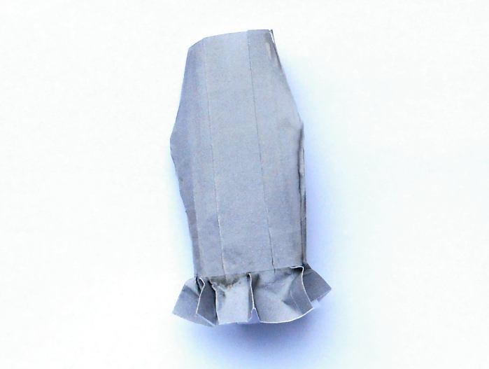 Origami frill hem pencil skirt