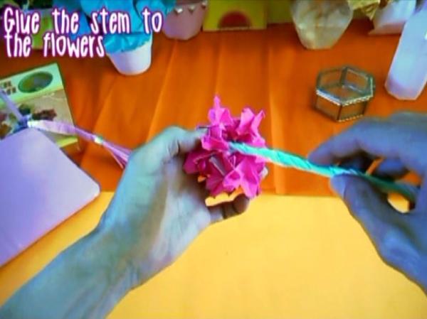 Make an Origami Geranium