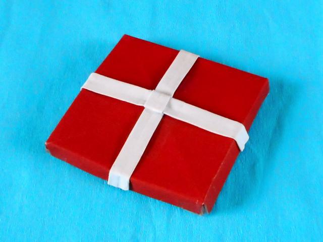Origami cadeaudoos vouwen Origami cadeaudoos vouwen