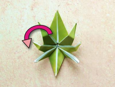 diagrammen voor een origami sprinkhaan