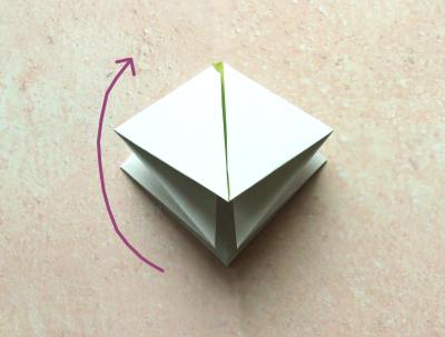 diagrammen voor een origami sprinkhaan