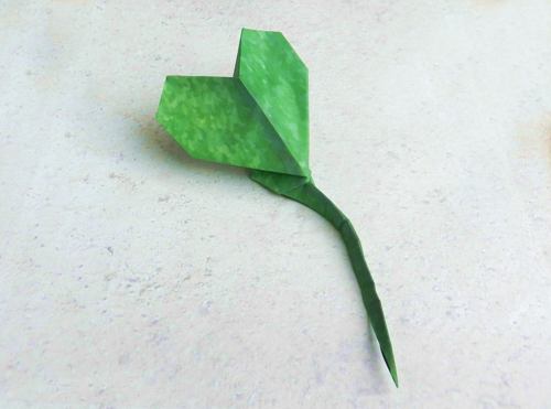 origami heart shaped leaf with stem