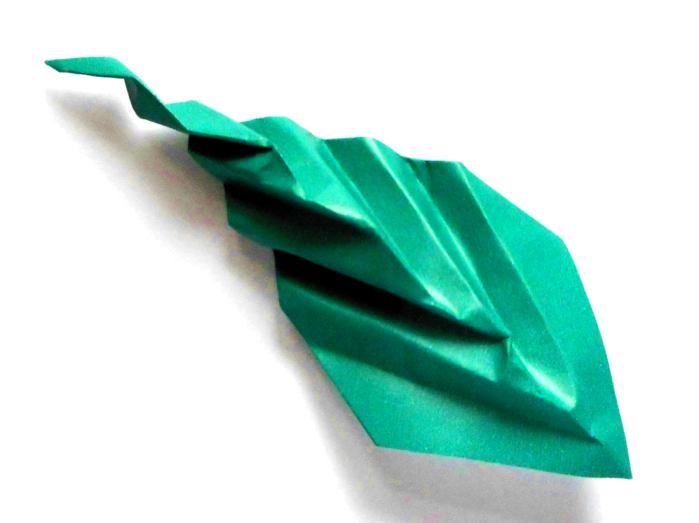 Origami leaf