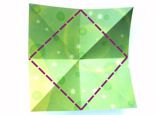 Een springende sprinkhaan van papier maken Een springende sprinkhaan van papier maken