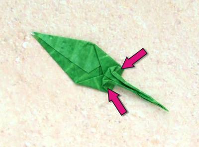 uitleg om een puntig origami blaadje te vouwen uitleg om een puntig origami blaadje te vouwen