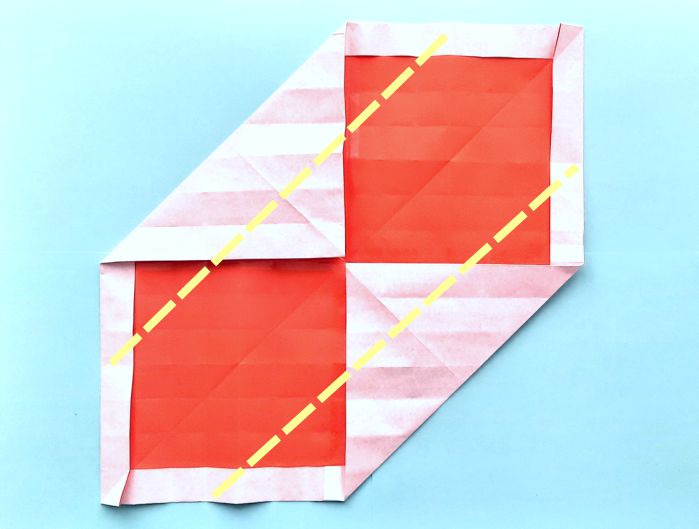 Reddingsboei van papier maken