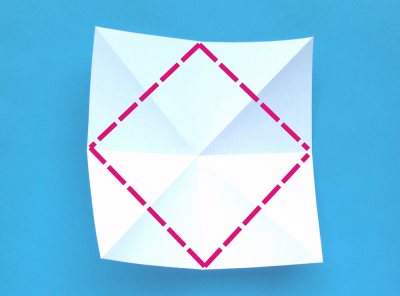 Fold an Origami Lotus flower Fold an Origami Lotus flower