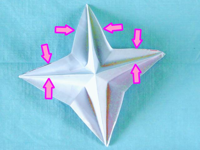 Make an Origami Wreath Make an Origami Wreath