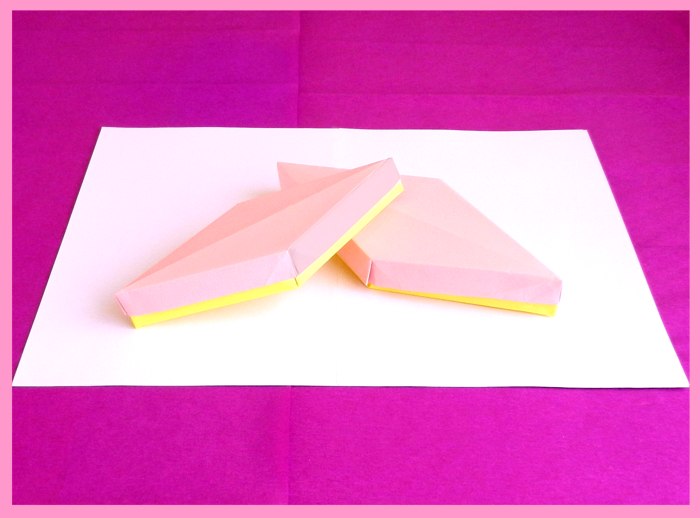 origami speksnoep doosje van papier