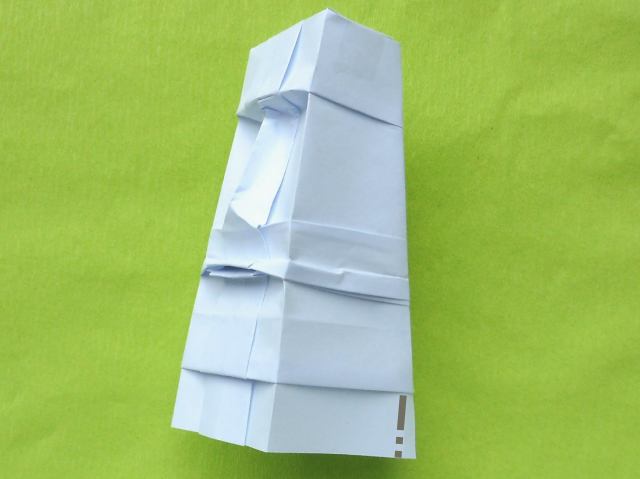 Origami Moai vouwen