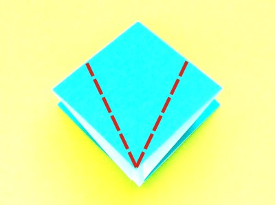 een onderdeel van een modulair origami model vouwen een onderdeel van een modulair origami model vouwen