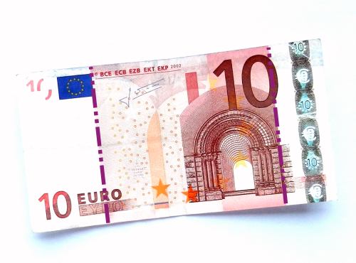 Een strikje vouwen van geld
