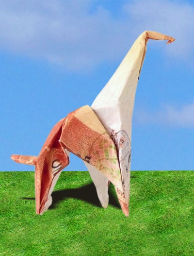 origami giraffe folded from a banknote of Kenya