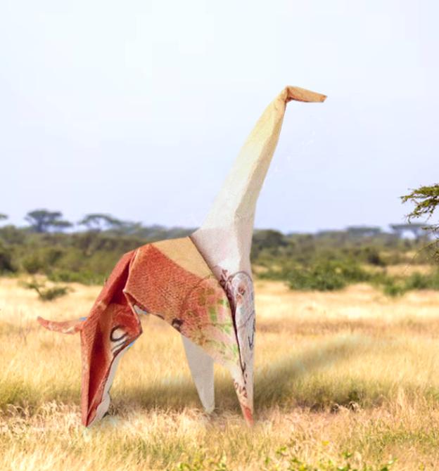 origami giraffe folded from a banknote of Kenya