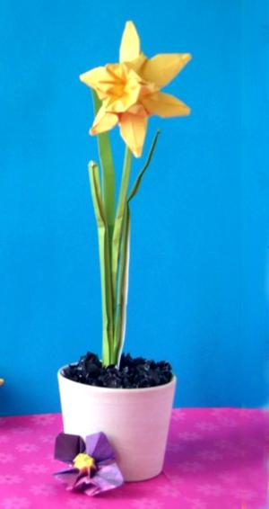 Origami Narcissus flower