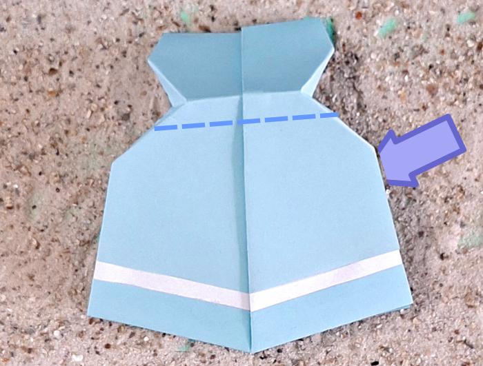 Origami poppenjurk maken