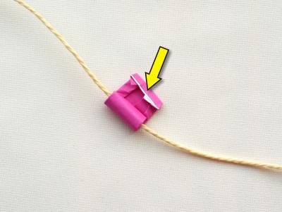 een ketting met kralen van papier maken een ketting met kralen van papier maken