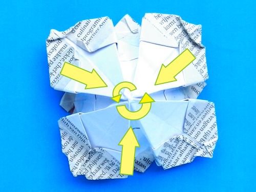 Make Newspaper Flowers