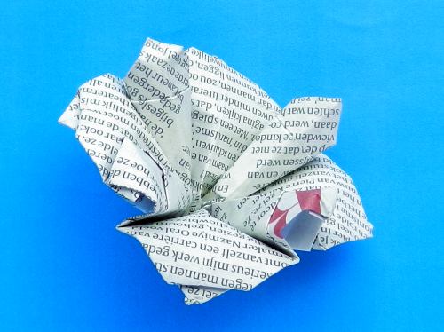 Newspaper flower