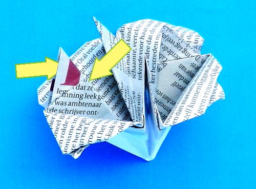 Make Newspaper Flowers Make Newspaper Flowers