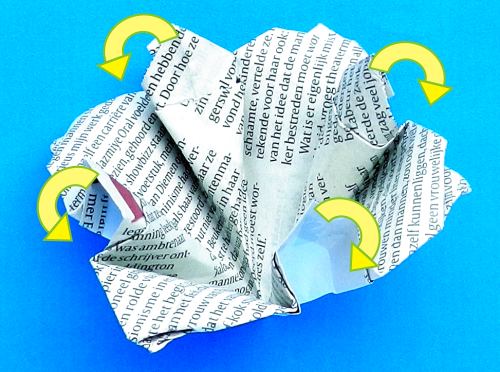 Make Newspaper Flowers Make Newspaper Flowers