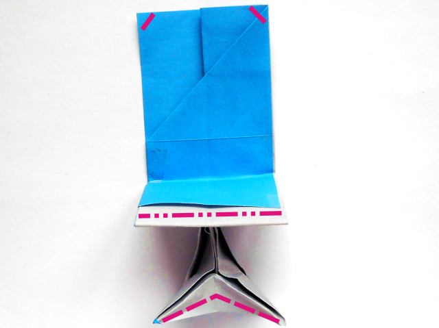 Fold an Origami office chair