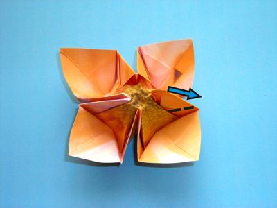 een origami bloem